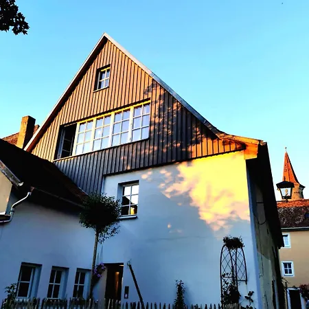 Oskar *